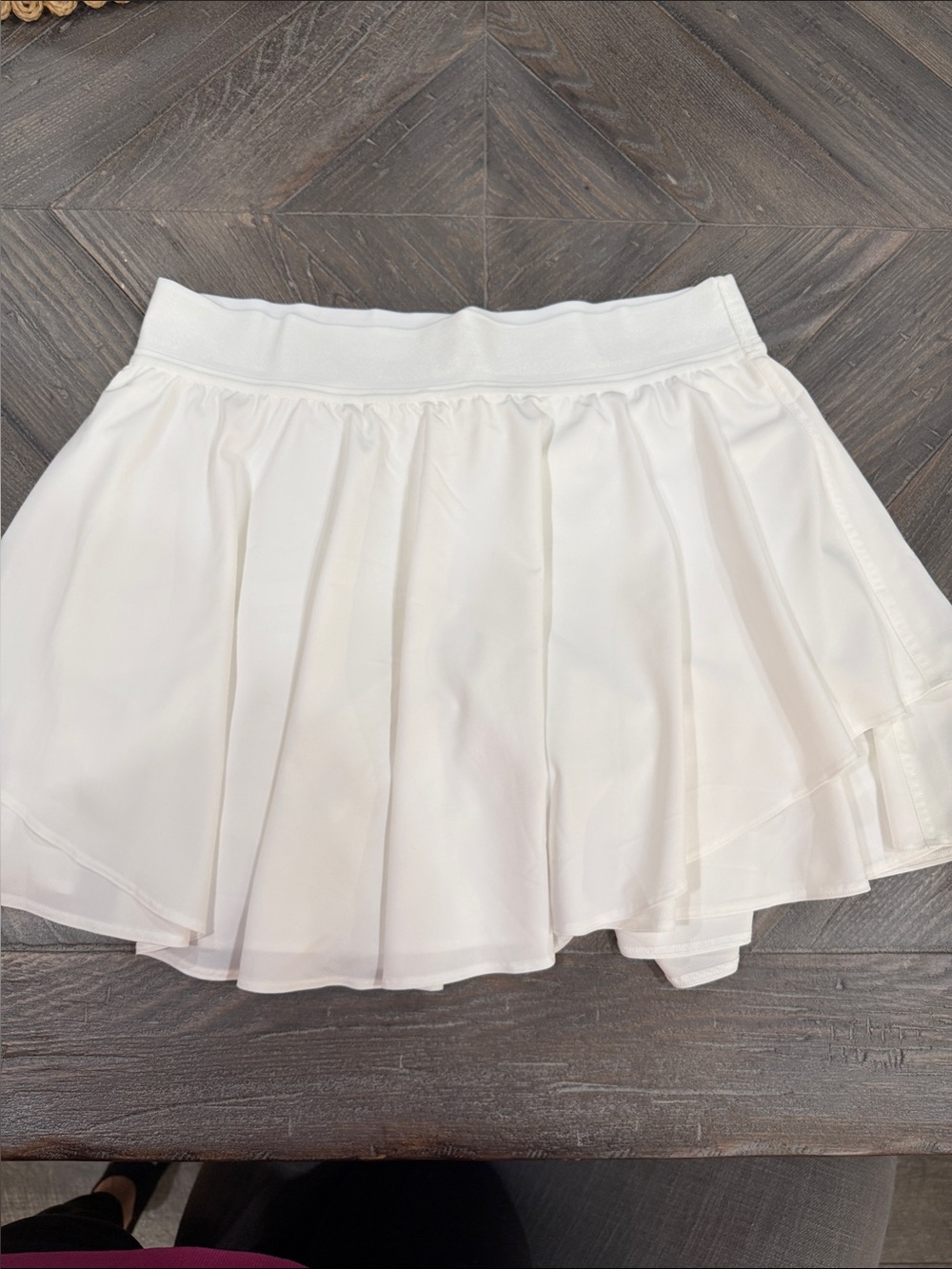 Lululemon skirt size 10